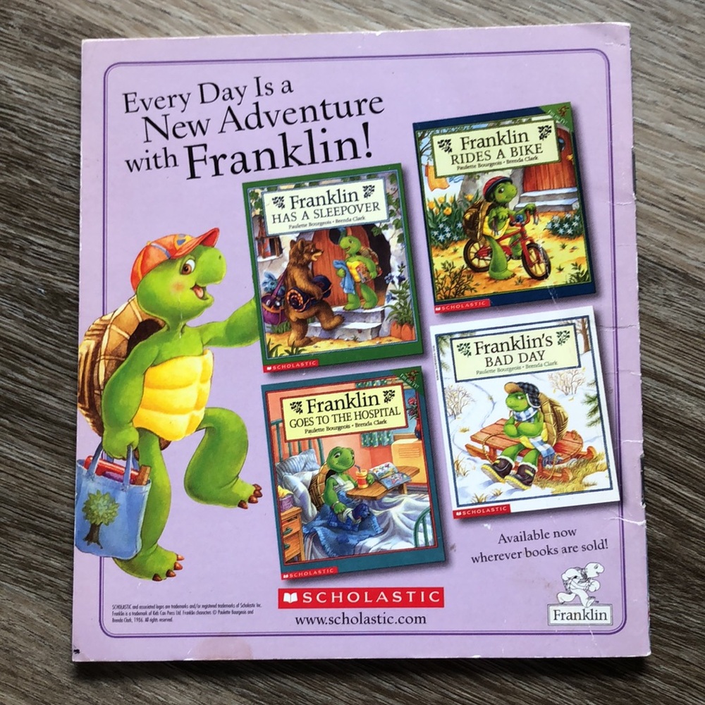 ❤️$2 Franklin and the Thunderstorm Chick Fil A Book - Picture 2 of 16